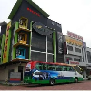 https://golden-leaf-hotel-danga-bay.johorbahruhotels.net
